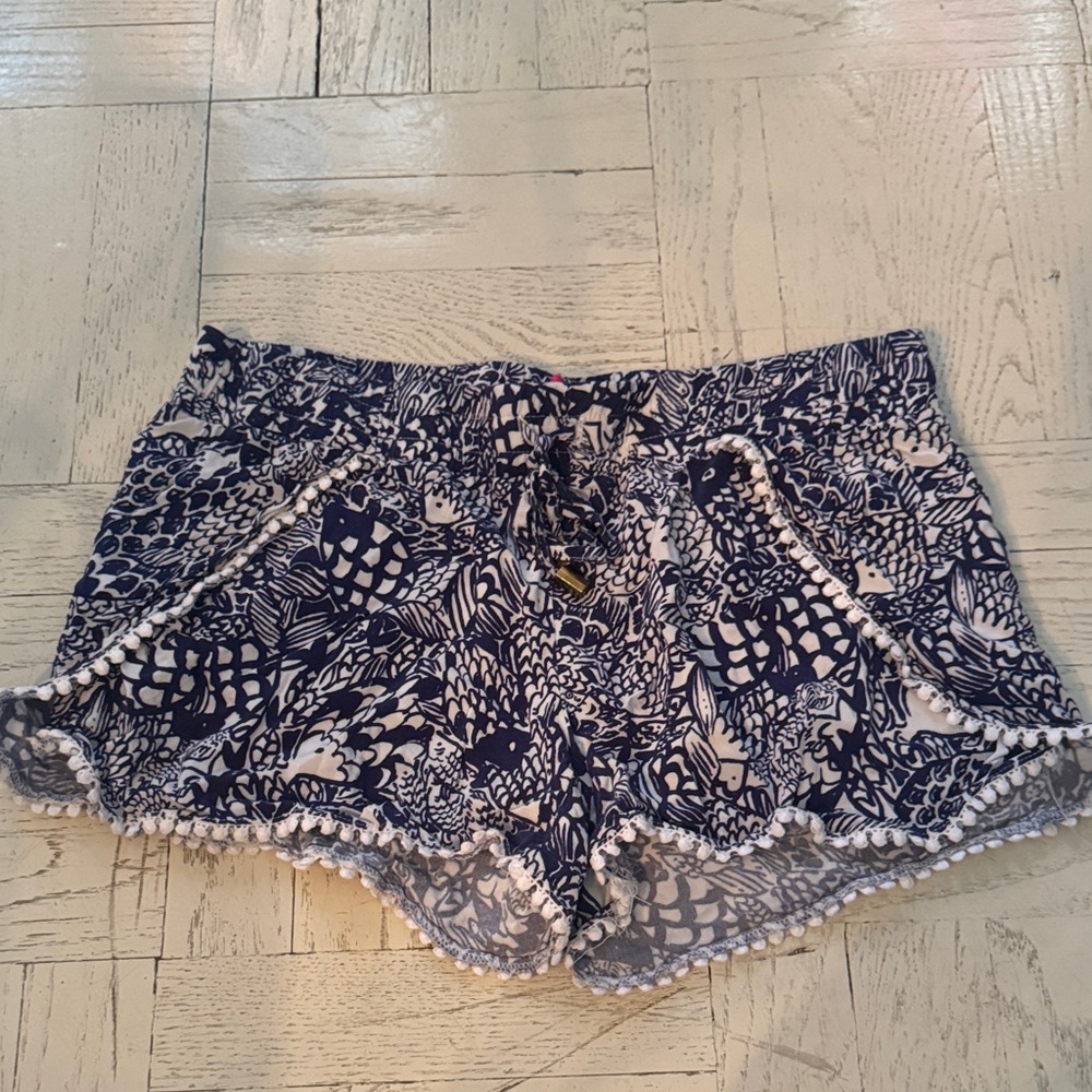 Lilly Pulitzer Navy and White Shorts